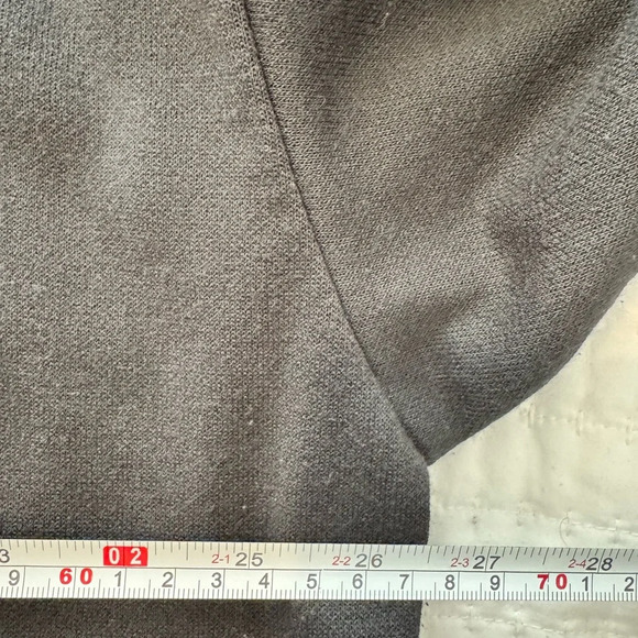 Vintage Mickey Unlimited Land N Sea
Mickey Mouse Sweatshirt - Picture 6 of 8